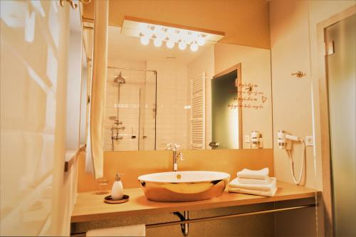 Hotel Kunst - image 4