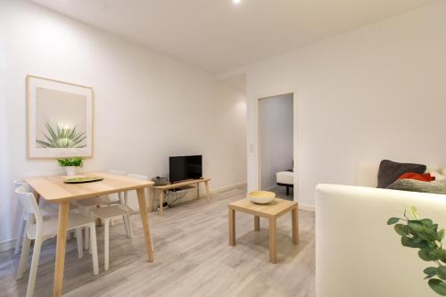 Pere Serafi 2 bedroom apartment - main image