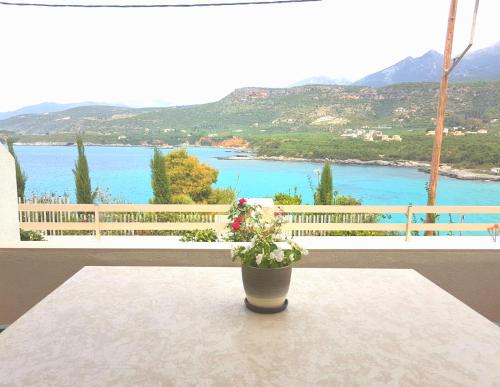 Lighthouse Apartments Lighthouse Apartments