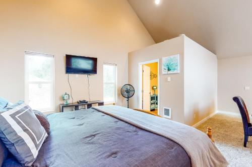 CDA Lakefront Retreat