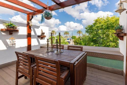 ระเบียง/ชานเรือน, Villa Rio Guest House Suites in ปอร์ติเมา ทาวน์ เซ็นเตอร์