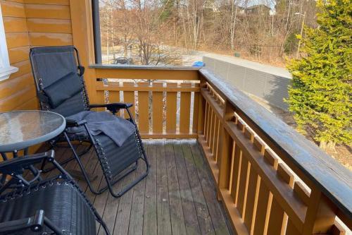 Marikollen, spacious appartment with sunny veranda