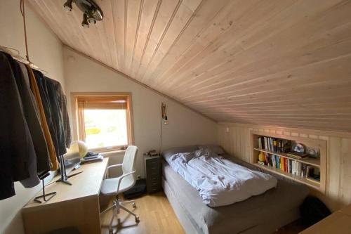 Marikollen, spacious appartment with sunny veranda