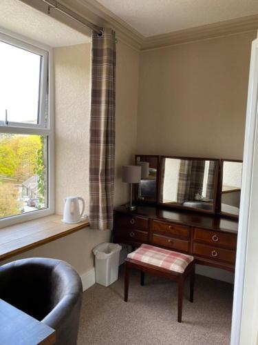 Church Hill House - image 10