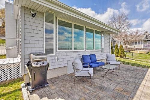 Waterfront Portsmouth Cottage: 8 Mi. From Newport! in Portsmouth (RI)