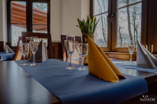 Karpacki & SPA - blisko wyciągu, Restauracja, Sala Zabaw, Bar 24h – Karpacz, WI