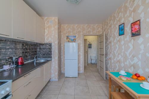 Natalie's Apartment - image 6