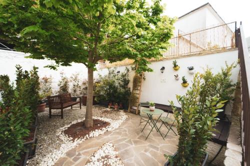 Trullo Syrah-Trulli Antì Charme & Relax – Alberobello, LA