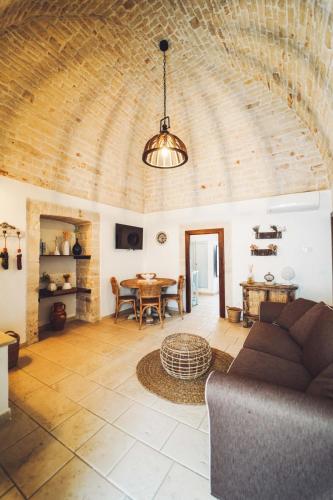 Trullo Malvasia-Trulli Antì Charme & Relax – Alberobello, LA