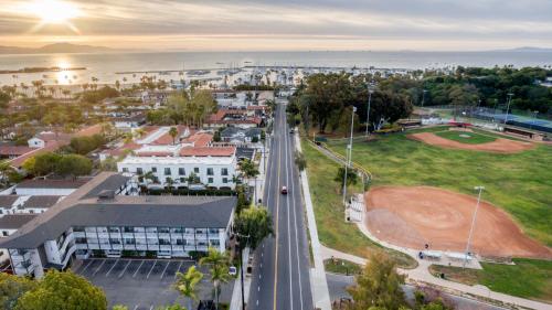 Avania Inn of Santa Barbara