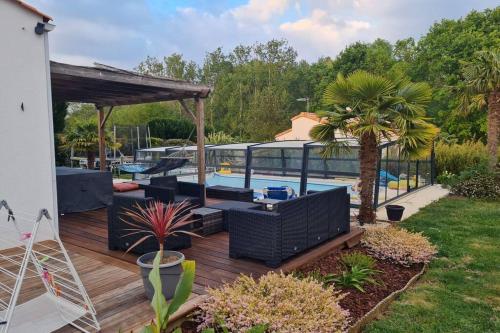 Maison piscine 8 min Sables Olonne 3 chambres gîte à louer Forêt de Gralas