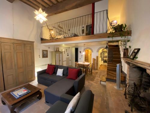 Duplex Apartment image 8