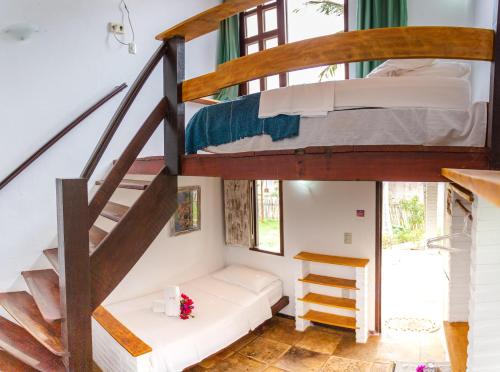 1 double bed, 1 twin bed