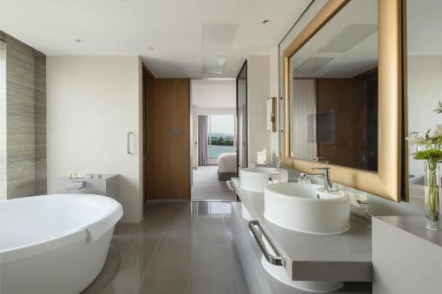 297120844 InterContinental Suzhou Hotel by IHG