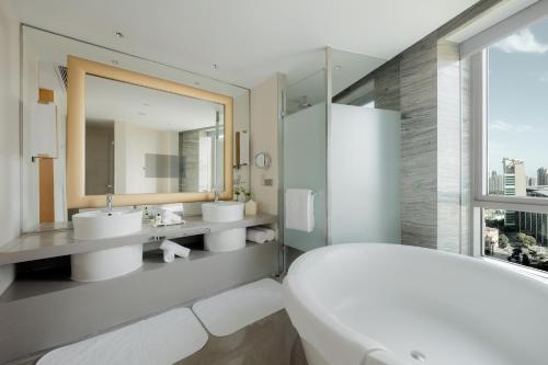 297126165 InterContinental Suzhou Hotel by IHG