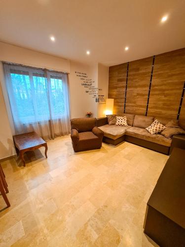 TheKeyStudio, TimeToLive with garden view in 1 min from sea, Bordighera (Foto 4)
