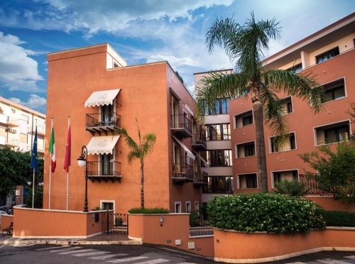 Artemis Hotel - image 3