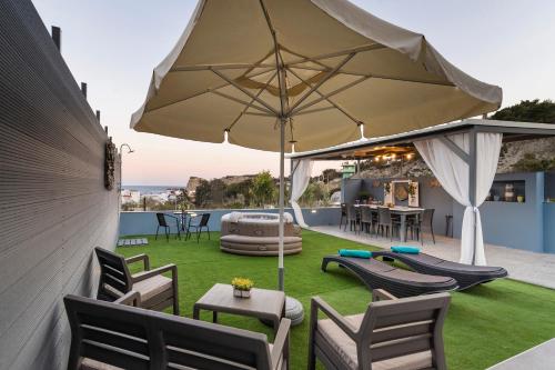  Royal Luxury Studios in Archangelos