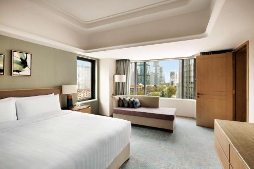 Executive Suite - City Wing image 2