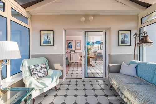 Klondyke House in Waterville