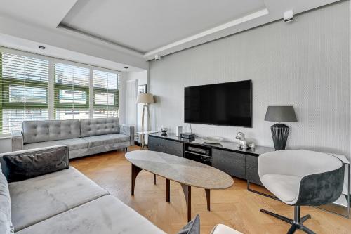 Grand Apartments - Blue Marlin - Luxury Apartments - image 2