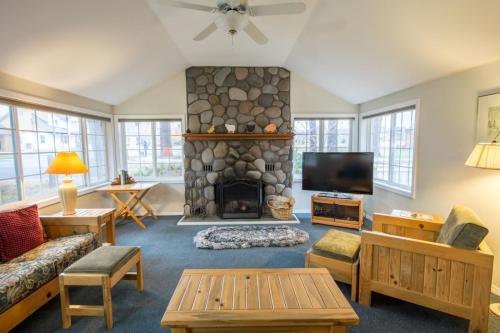Pine Street Cottage – Sisters, OR
