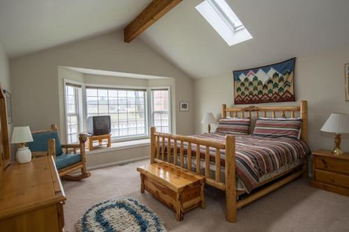 Pine Street Cottage – Sisters, OR