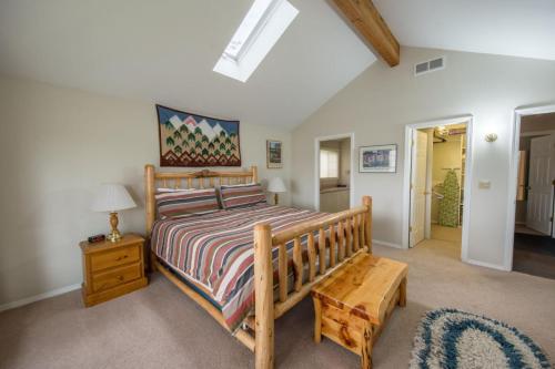 Pine Street Cottage – Sisters, OR