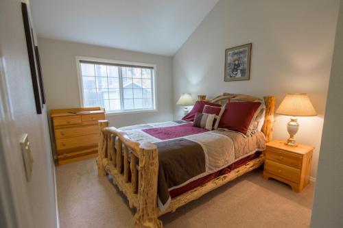 Pine Street Cottage - image 11