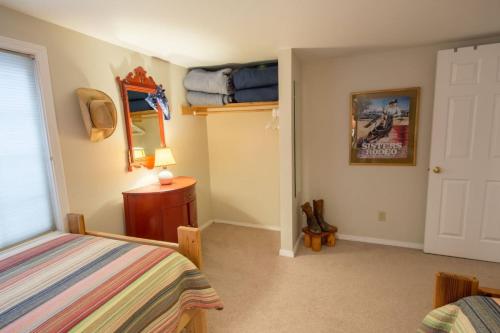 Pine Street Cottage – Sisters, OR