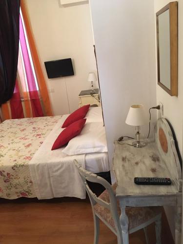 阿科珀力诺里旅馆