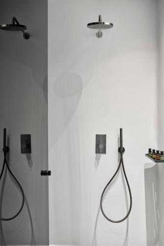 SantAnna Luxury Suites - image 4