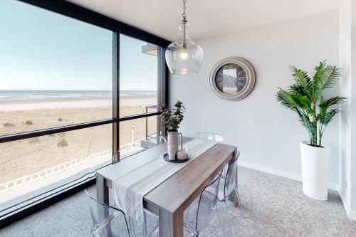 Sand & Sea Room 306 - main image