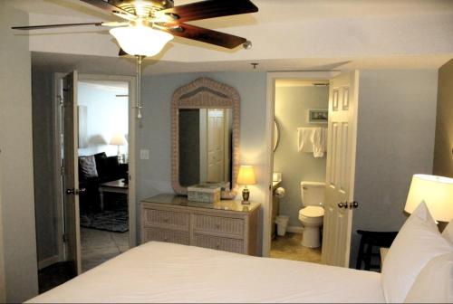 Exceptional Vacation Home in Orange Beach condo - image 3