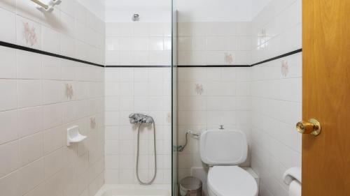 Kardamili Beach Hotel - image 12