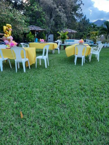 Zwembad, Hotel de Campo Villa de Ada in Gracias