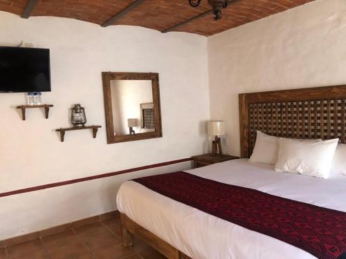 Meson Luna Sacra Room Type - King Suite with Spa Bath