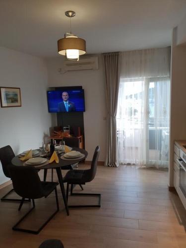 Apartments by the sea Rogoznica - 1089 - image 12