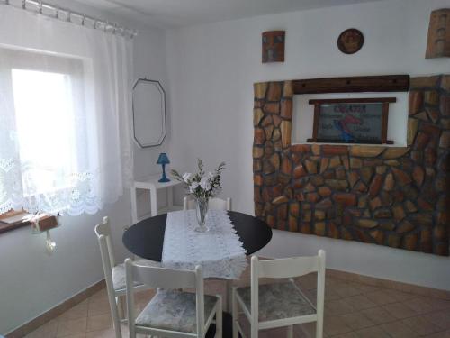 บริการและสิ่งอำนวยความสะดวก, Apartments with parking space Icici, Opatija - 7763 in อิชิชิ