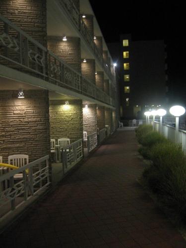 The Jolly Roger Motel - image 13
