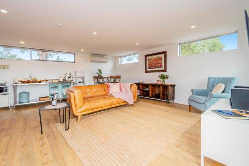 Farm Retreat B&B in West Melton