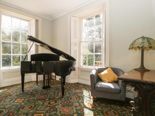 Milton Manor in Milton on Stour