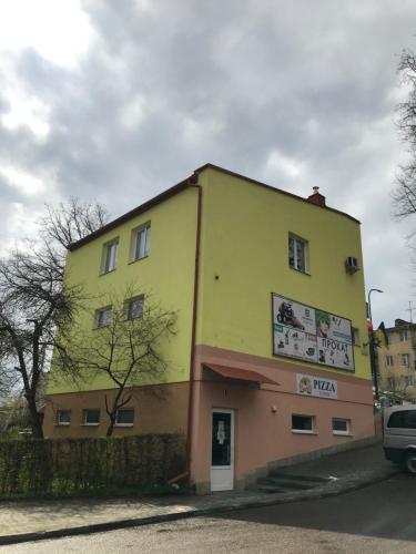 المنظر الخارجي, олан in Truskavets