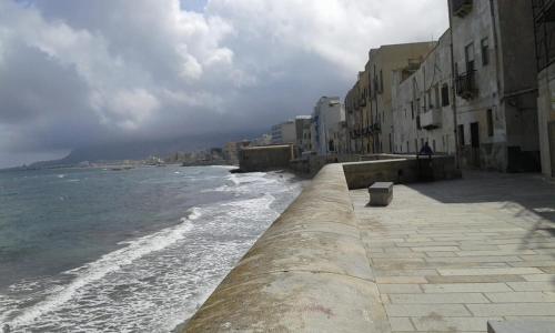 Il nido del gabbiano - Attico vista mare, 2 terrazzi nel centro storico