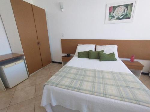 Standard Double Room image 4