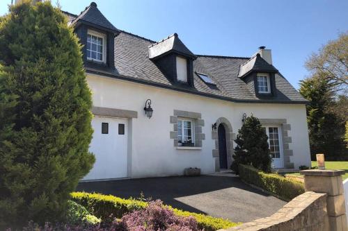 Belle maison néo-bretonne à 5 minutes de la mer - Location saisonnière - Tréveneuc