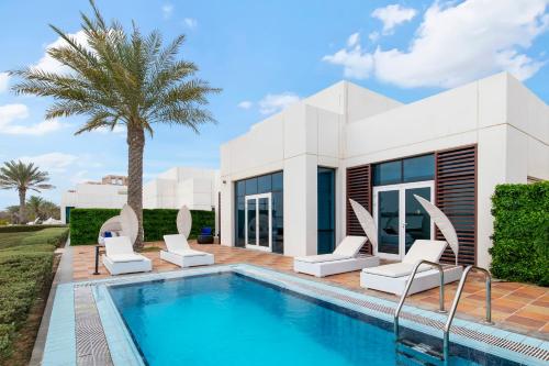 FAM Living - Sarai Deluxe Villas - Private Pool Dubai