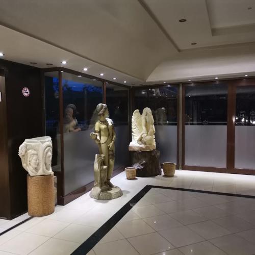 Iris Hotel & Spa Iris Hotel & Spa