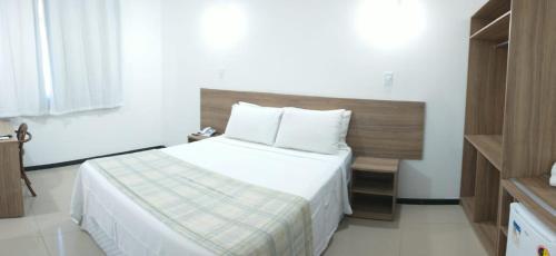 Master Room image 7