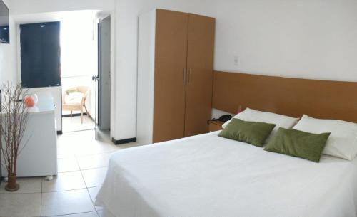 Master Room image 2